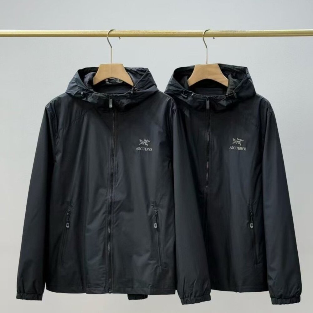 Arcteryx Endorphin Men Lightweight Windbreaker Jacket BRAND NEW with TAG MEDIUM